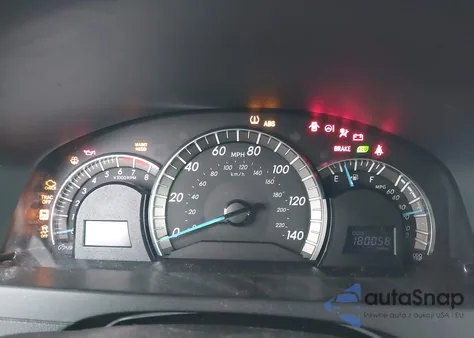 2012 Toyota Camry Se z USA, uszkodzony, nr VIN 4T1BF1FK5CU608854